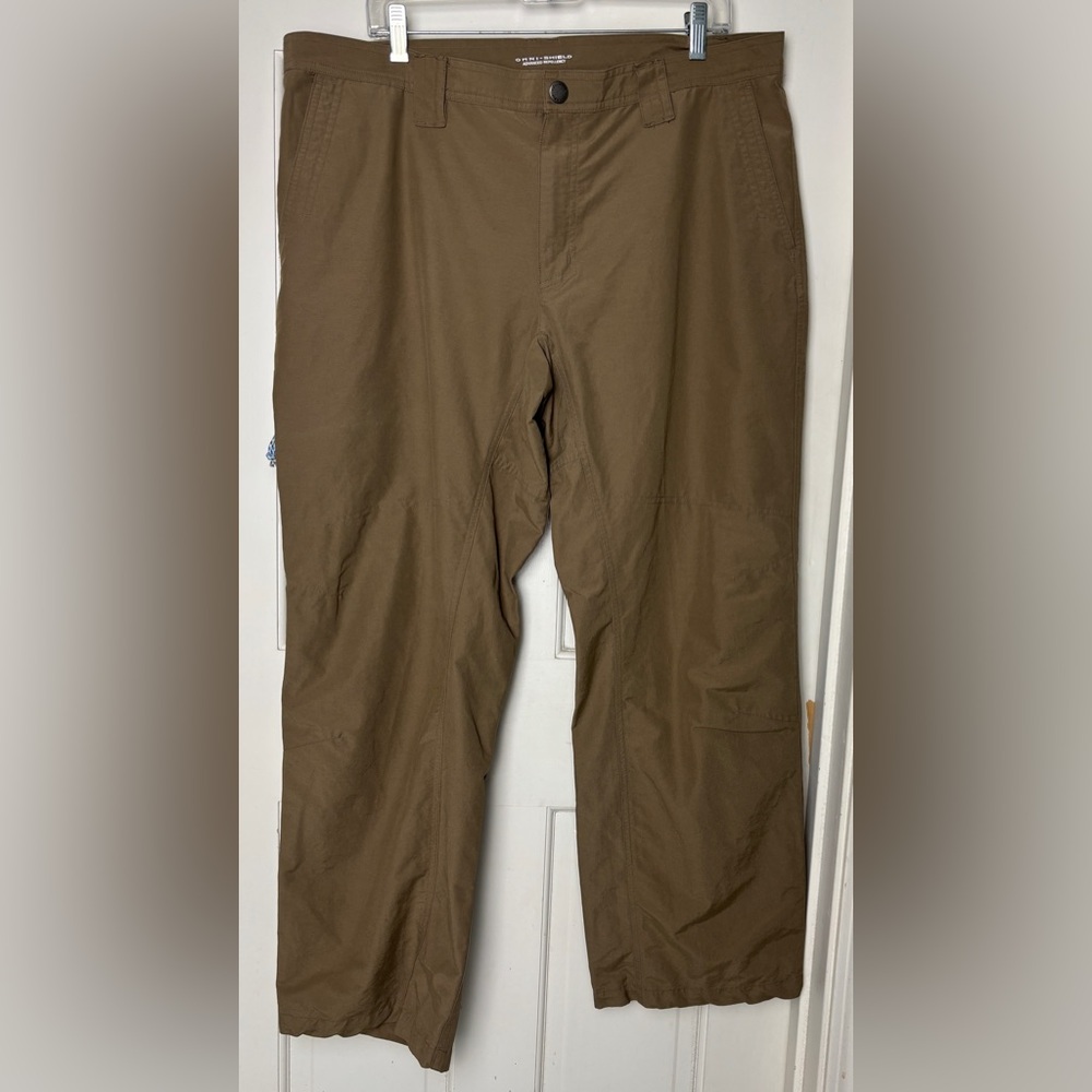 Columbia Omni Shield Men’s Tan Pants 38x30